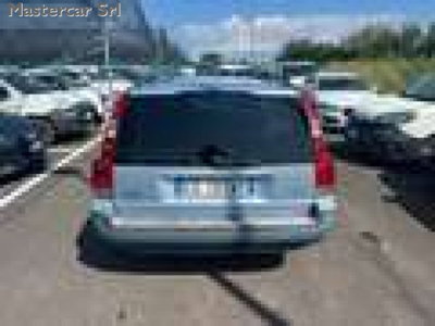 Volvo V70 2.4 D5 20V cat Optima (6)