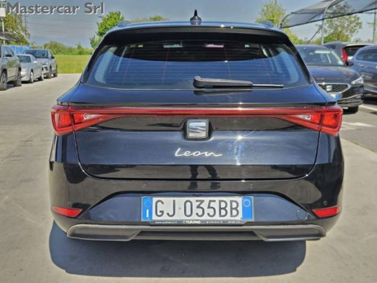 SEAT Leon ST Sportstourer 2.0 tdi Business 150cv dsg (5)