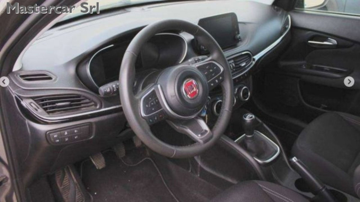 Fiat Tipo Station Wagon Tipo SW 1.3 mjt CityLife s&s 95cv (3)