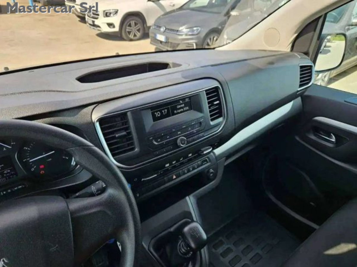 Peugeot Traveller BlueHDi 150 S&S Long Business (13)