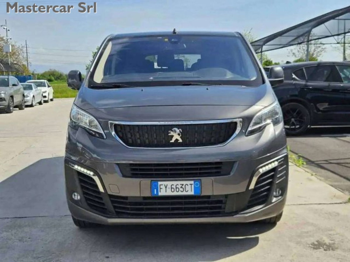 Peugeot Traveller BlueHDi 150 S&S Long Business (9)