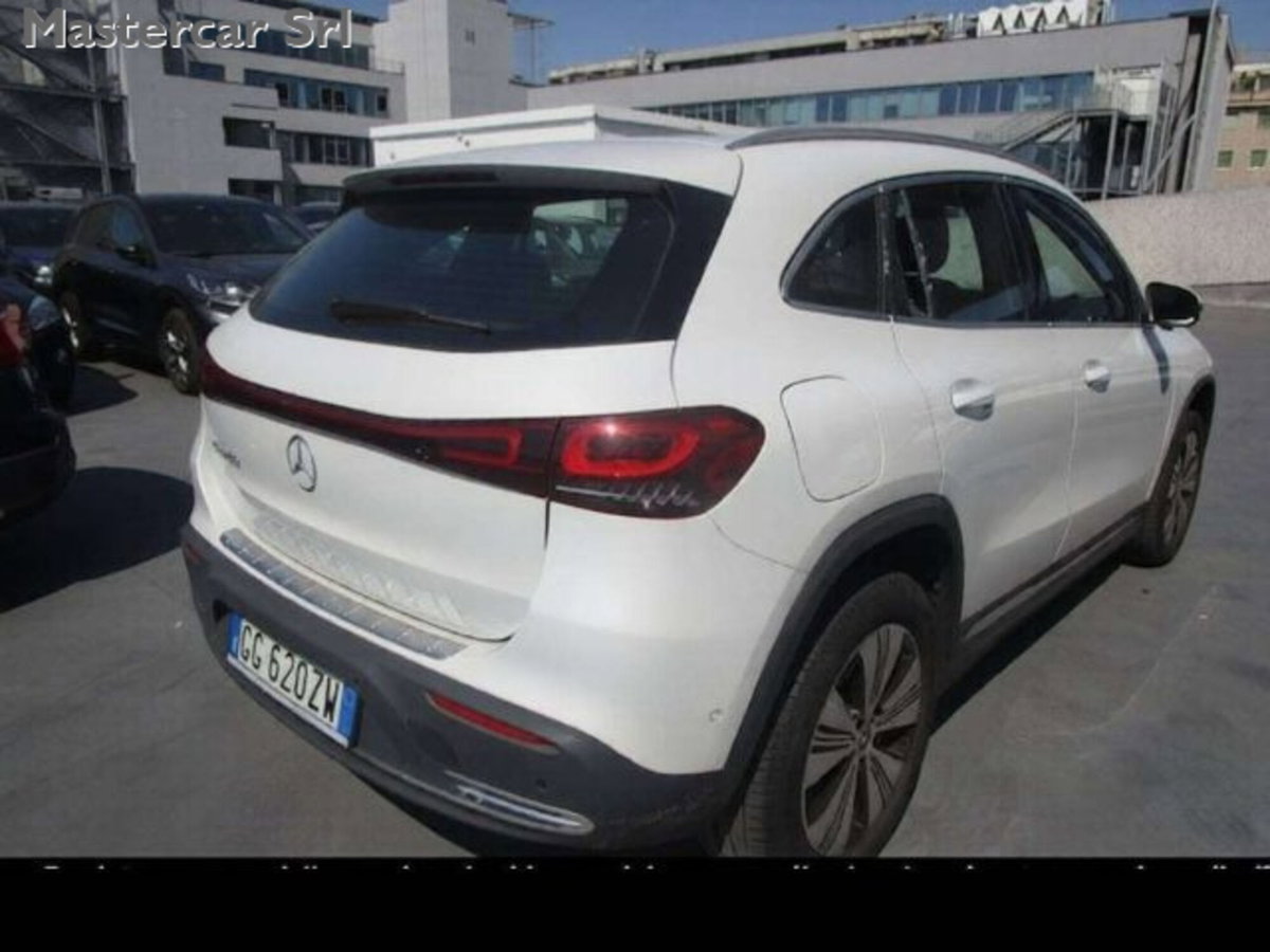 Mercedes-Benz EQA 250 Sport Pro (4)