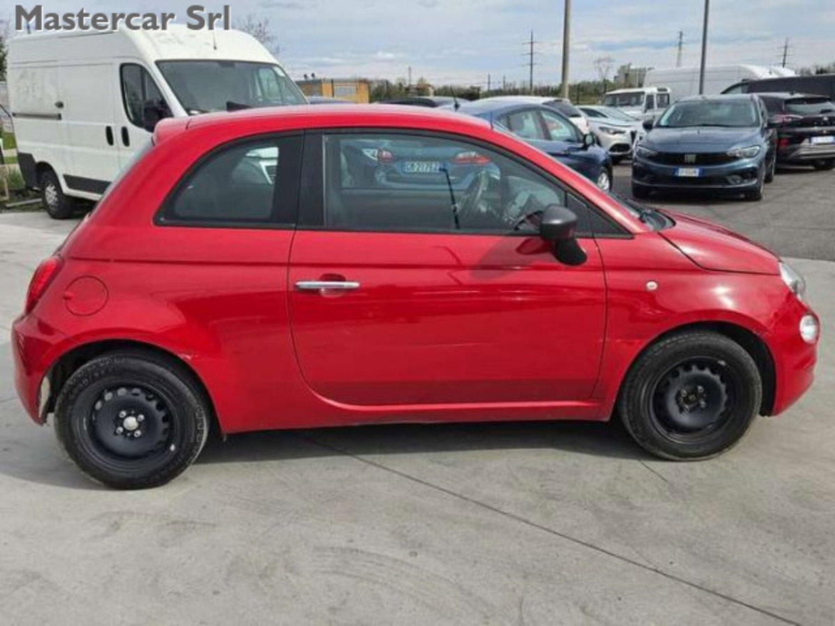 Fiat 500 1.0 Hybrid Red (7)