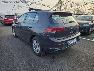 Volkswagen Golf Variant 1.0 eTSI EVO DSG Life (6)