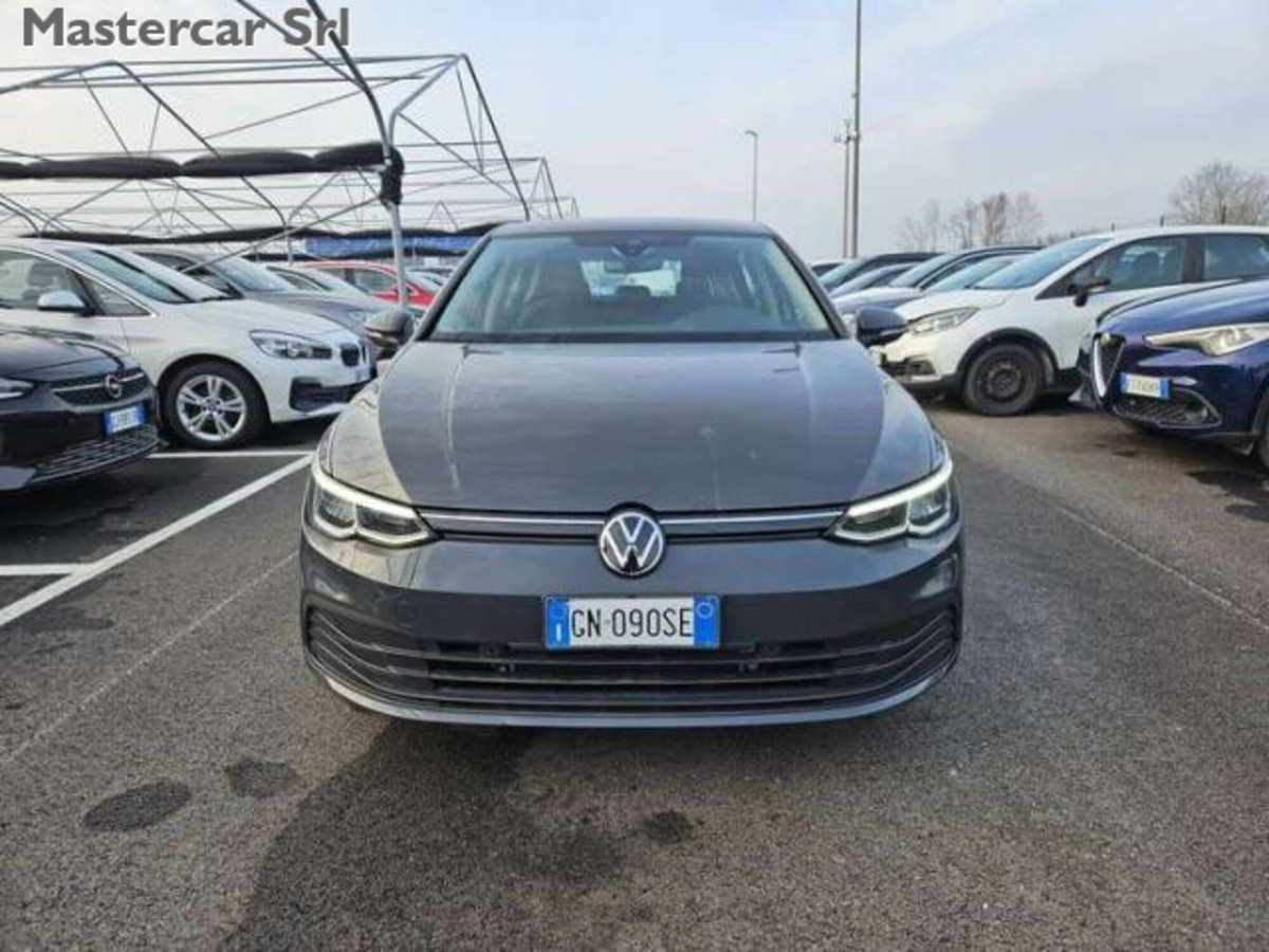 Volkswagen Golf Variant 1.0 eTSI EVO DSG Life (8)