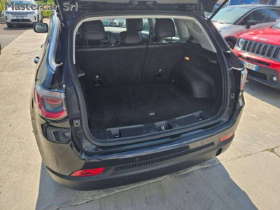 Jeep Compass 1.3 T4 190CV PHEV AT6 4xe Business Plus (15)