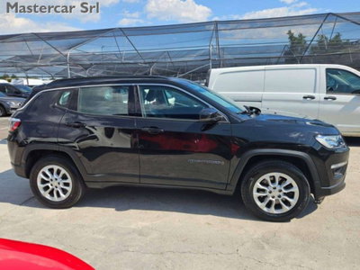 Jeep Compass 1.3 T4 190CV PHEV AT6 4xe Business Plus (4)