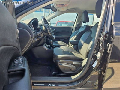Jeep Compass 1.3 T4 190CV PHEV AT6 4xe Business Plus (9)