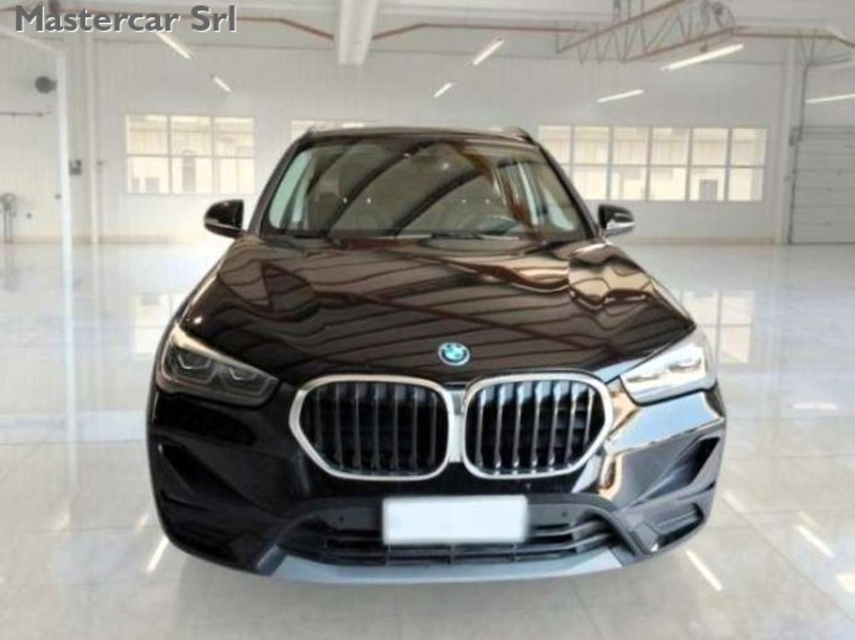 BMW X1 xDrive25e Business Advantage (3)