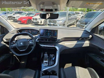 Peugeot 3008 PureTech Turbo 180 S&S EAT8 Allure (12)