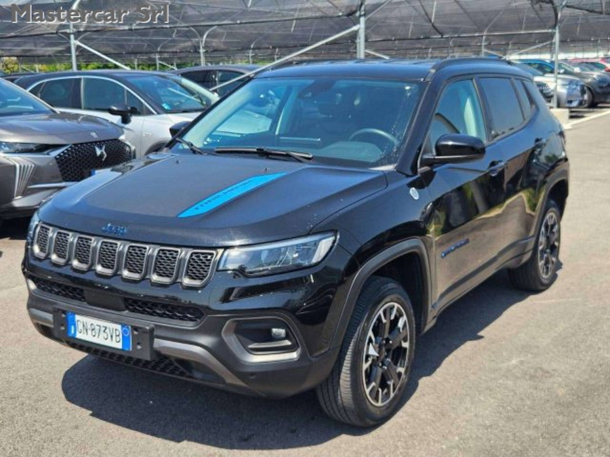 Jeep Compass 1.3 turbo t4 phev Trailhawk 4xe auto (2)