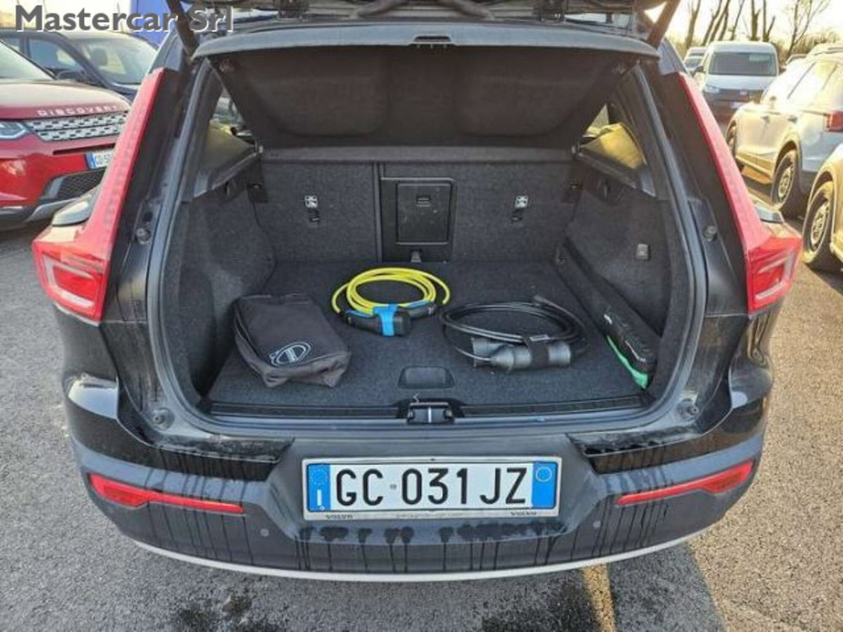 Volvo XC40 T5 Recharge Plug-in Hybrid Inscription Expression (15)