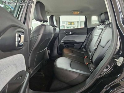 Jeep Compass 1.3 turbo t4 phev Business 4xe auto (11)