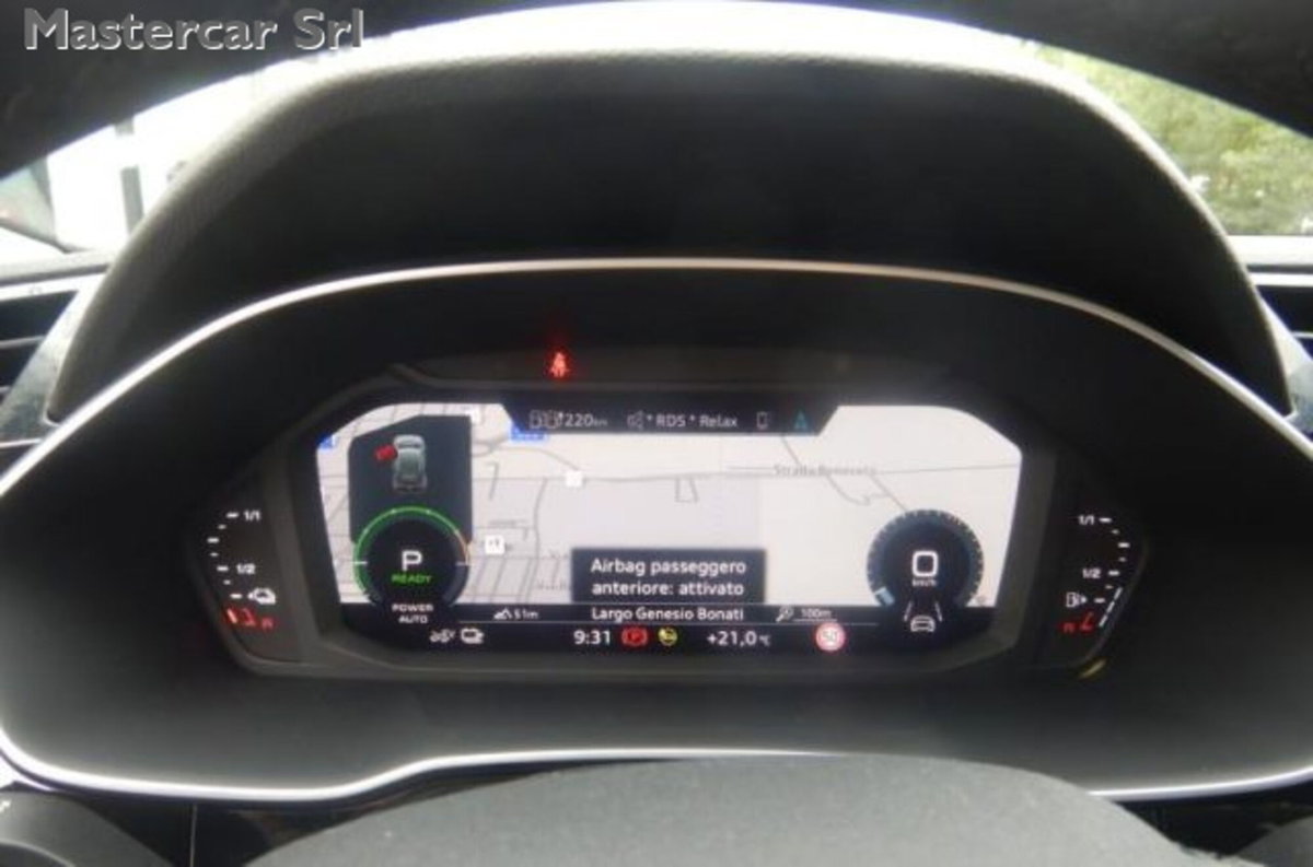 Audi Q3 1.4 TFSI 150 CV Business (10)