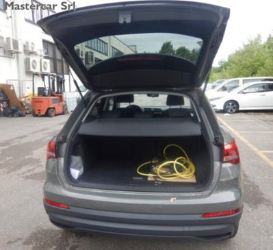 Audi Q3 1.4 TFSI 150 CV Business (13)