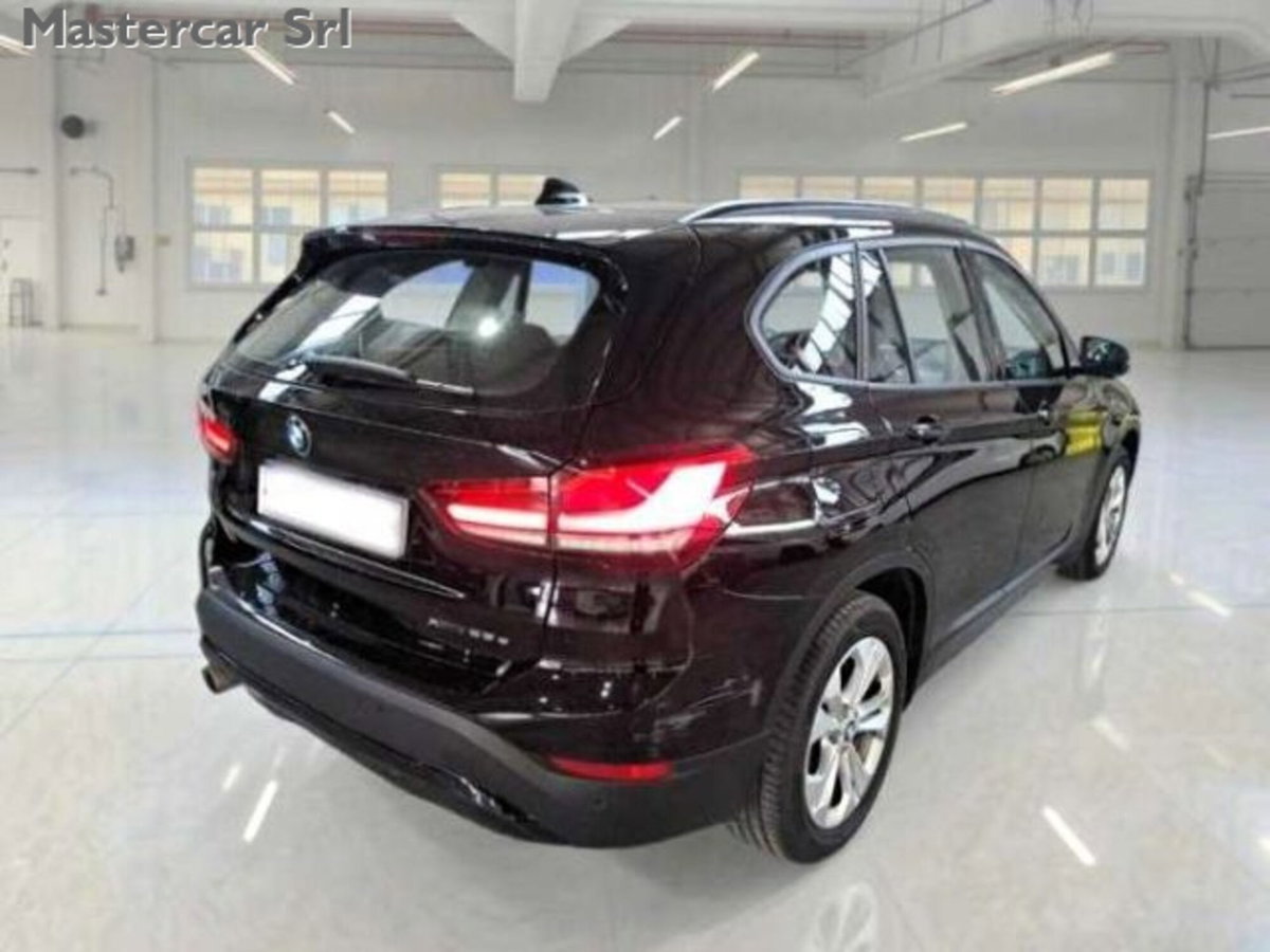BMW X1 xDrive25e Business Advantage (11)