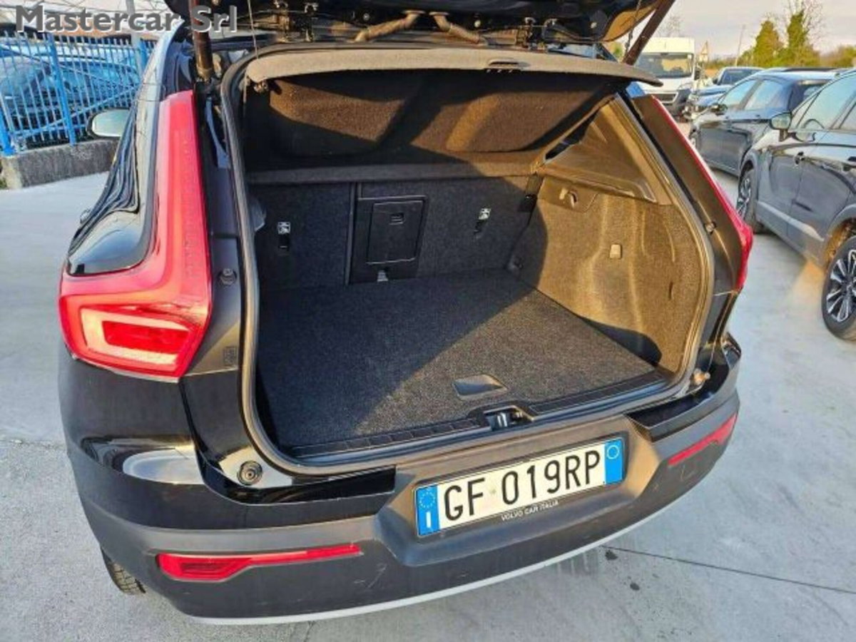 Volvo XC40 T4 Recharge Plug-in Hybrid Inscription Expression (15)