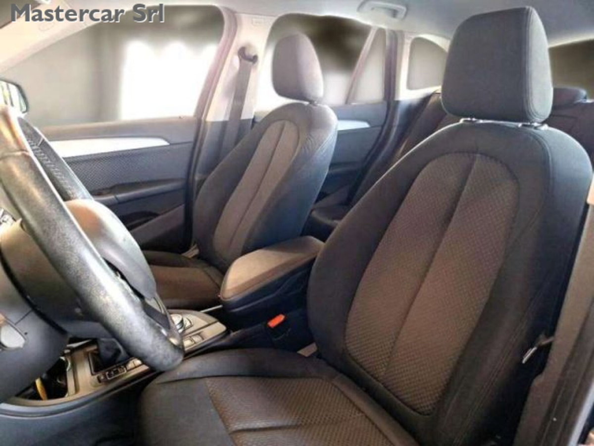 BMW X1 xDrive25e Business Advantage (8)