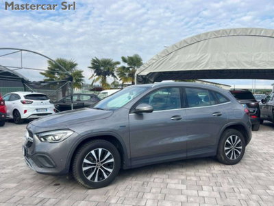 Mercedes-Benz GLA SUV 250 e phev Business Extra auto (3)