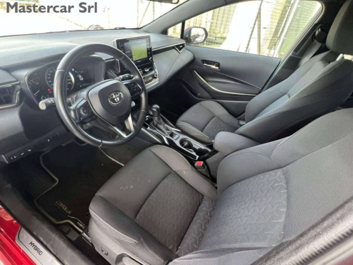 Toyota Corolla Touring Sports 1.8h Active auto (12)