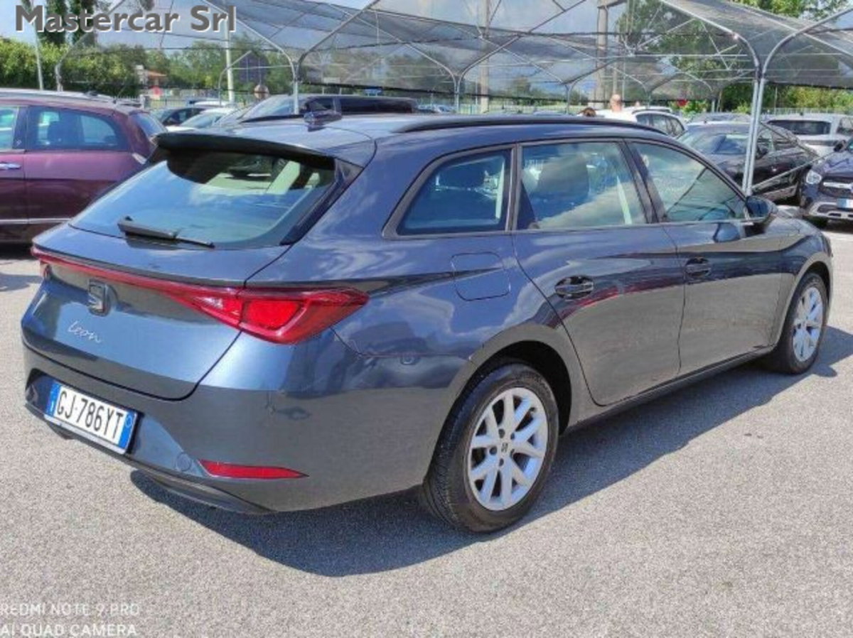 SEAT Leon ST Sportstourer 1.0 etsi Style 110cv dsg (6)