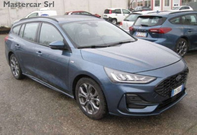 Ford Focus Station Wagon 1.0 EcoBoost Hybrid 125 CV SW ST-Line Design (5)
