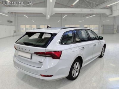 Skoda Octavia Station Wagon 1.0 e-TEC DSG Wagon Executive (4)