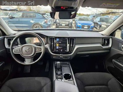 Volvo XC60 2.0 b4 Essential auto (12)