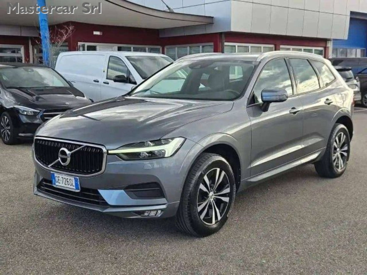 Volvo XC60 2.0 b4 Essential auto (2)