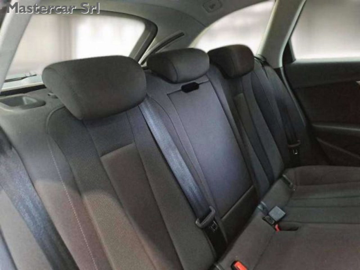 Audi A4 Allroad Allroad 40 2.0 tdi mhev Business Evolution quattro 204cv s-tronic (11)