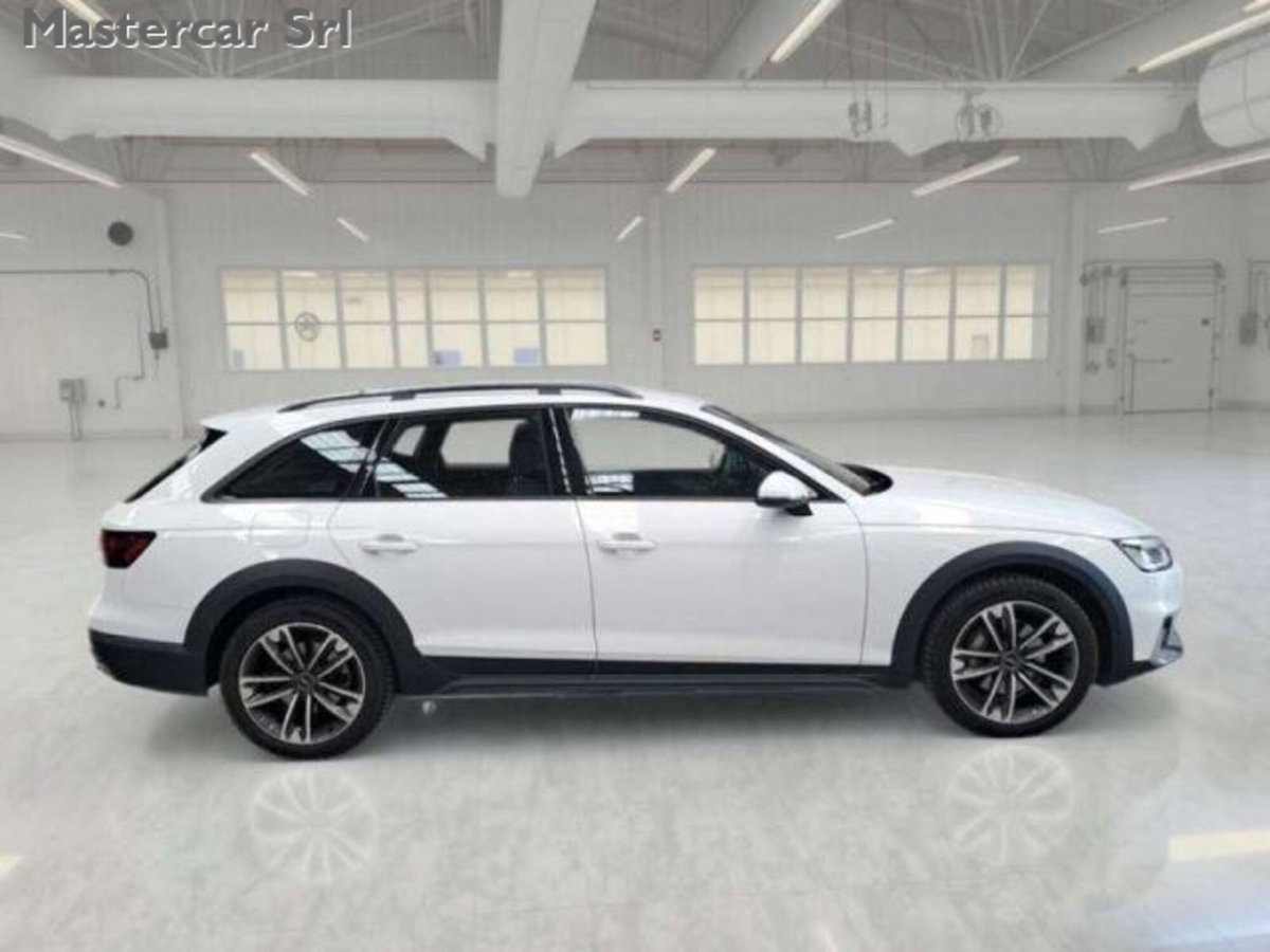 Audi A4 Allroad Allroad 40 2.0 tdi mhev Business Evolution quattro 204cv s-tronic (7)