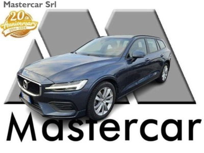 Volvo V60 2.0 b4 Essential auto usata