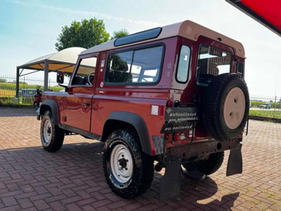 Land Rover Defender 90 2.4 TD4 Station Wagon S (7)