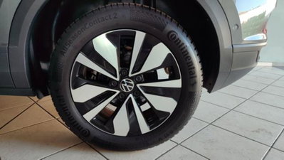 Volkswagen T-Roc 1.0 tsi Style 115cv (5)