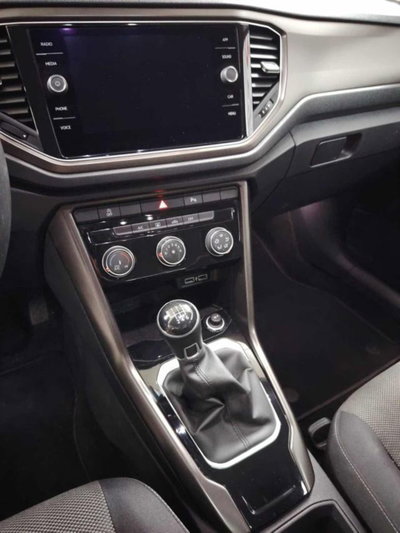Volkswagen T-Roc 1.0 tsi Style 115cv (4)