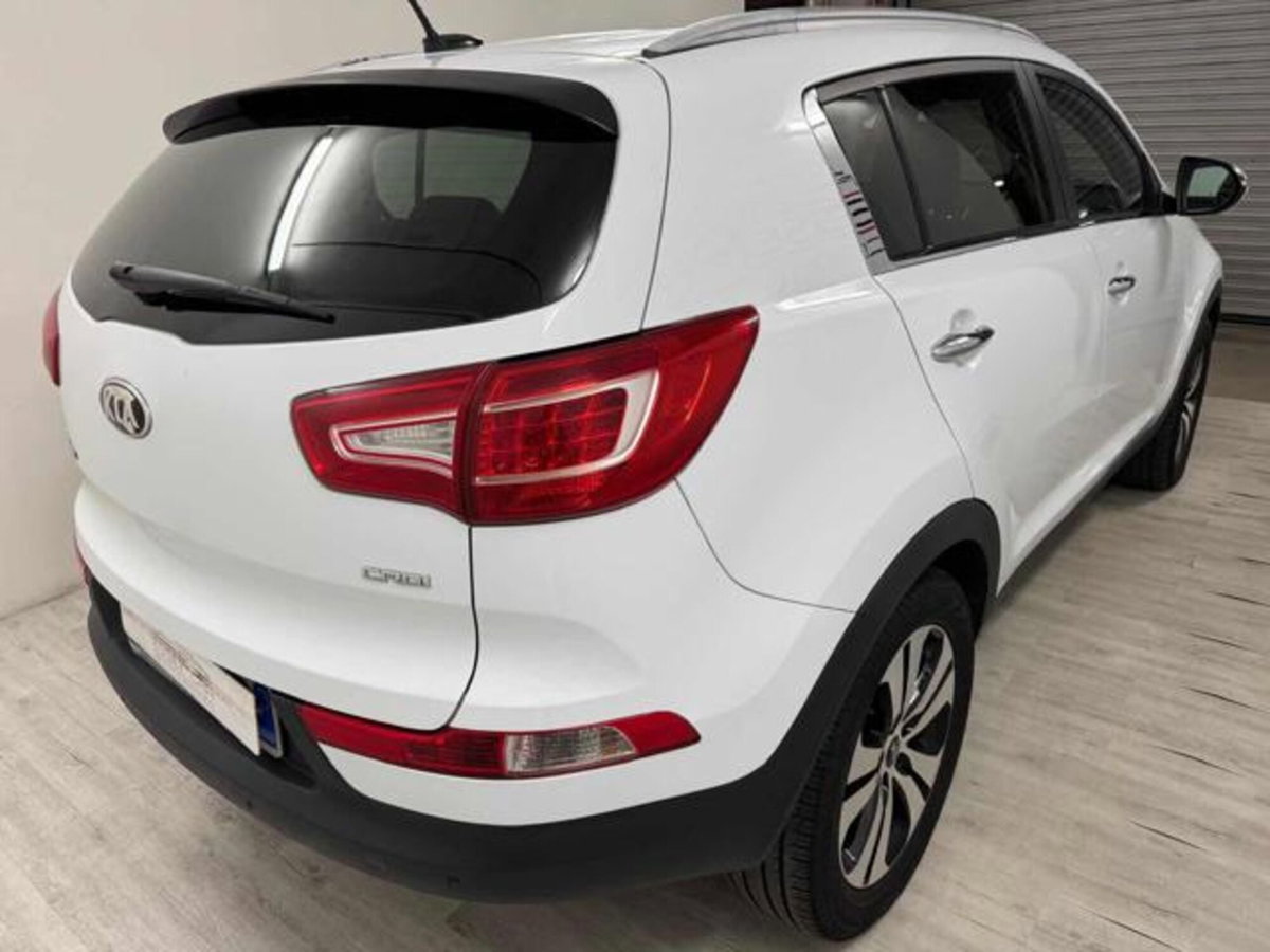 Kia Sportage 1.7 CRDI VGT 2WD Plus (4)