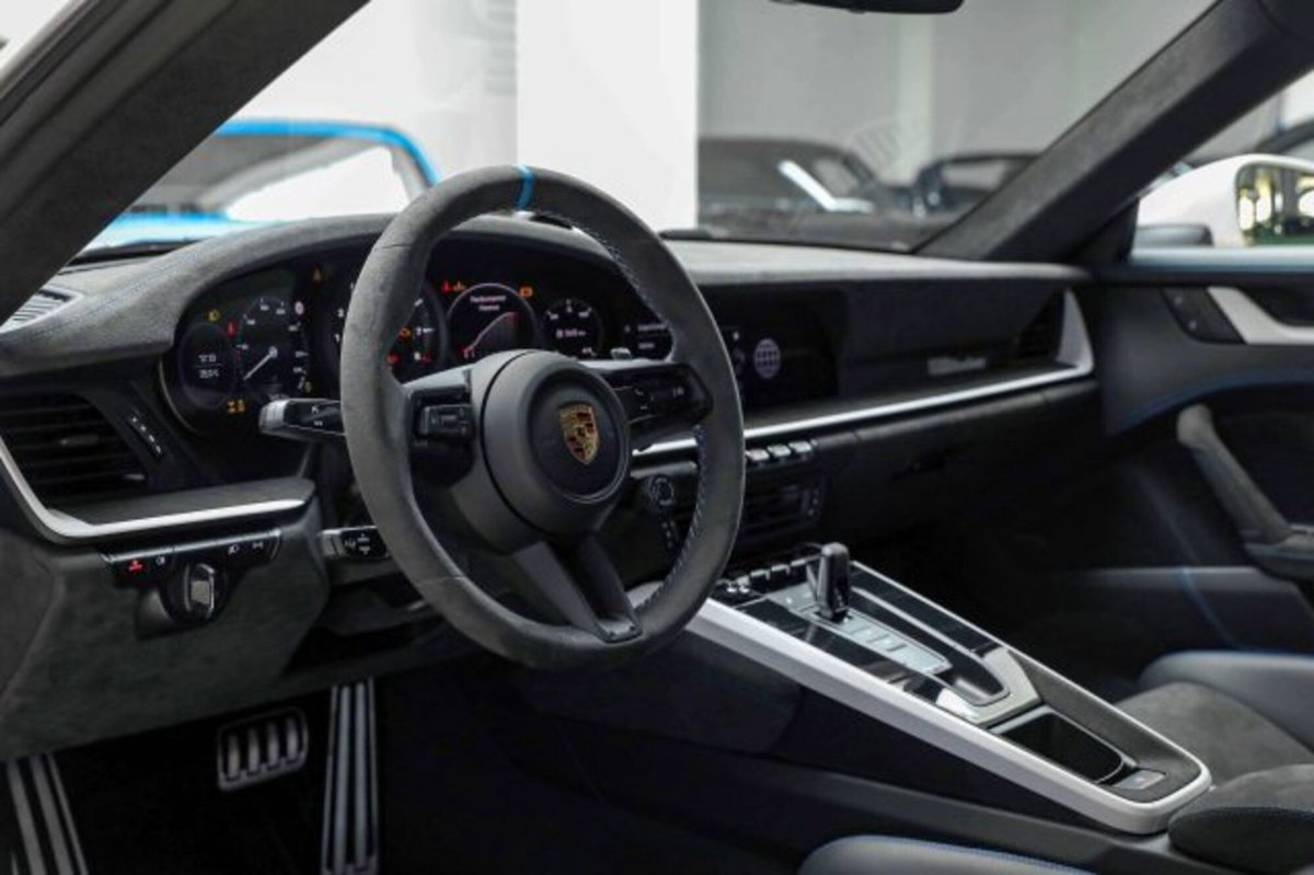 Porsche 911 Cabrio Targa 3.0 4 50Y Porsche Design (5)