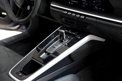 Porsche 911 Cabrio Targa 3.0 4 50Y Porsche Design (13)