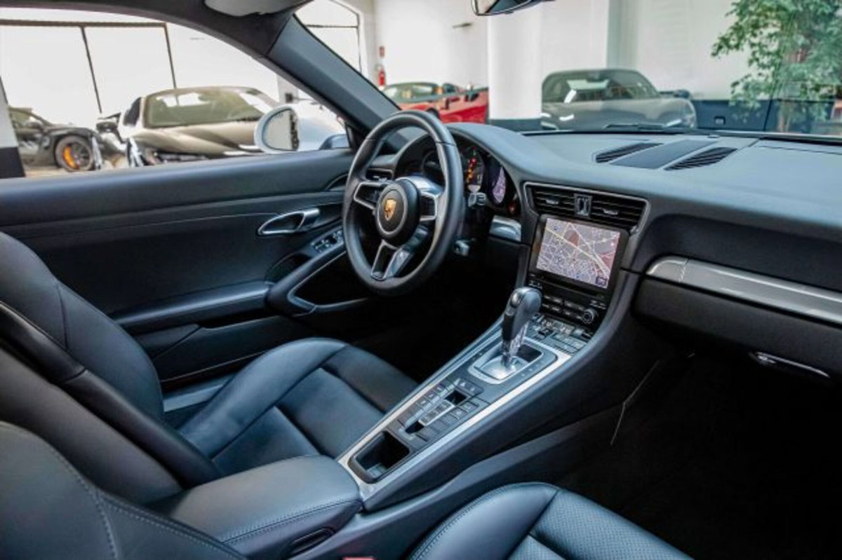 Porsche 911 Coupé 3.0 Carrera (8)