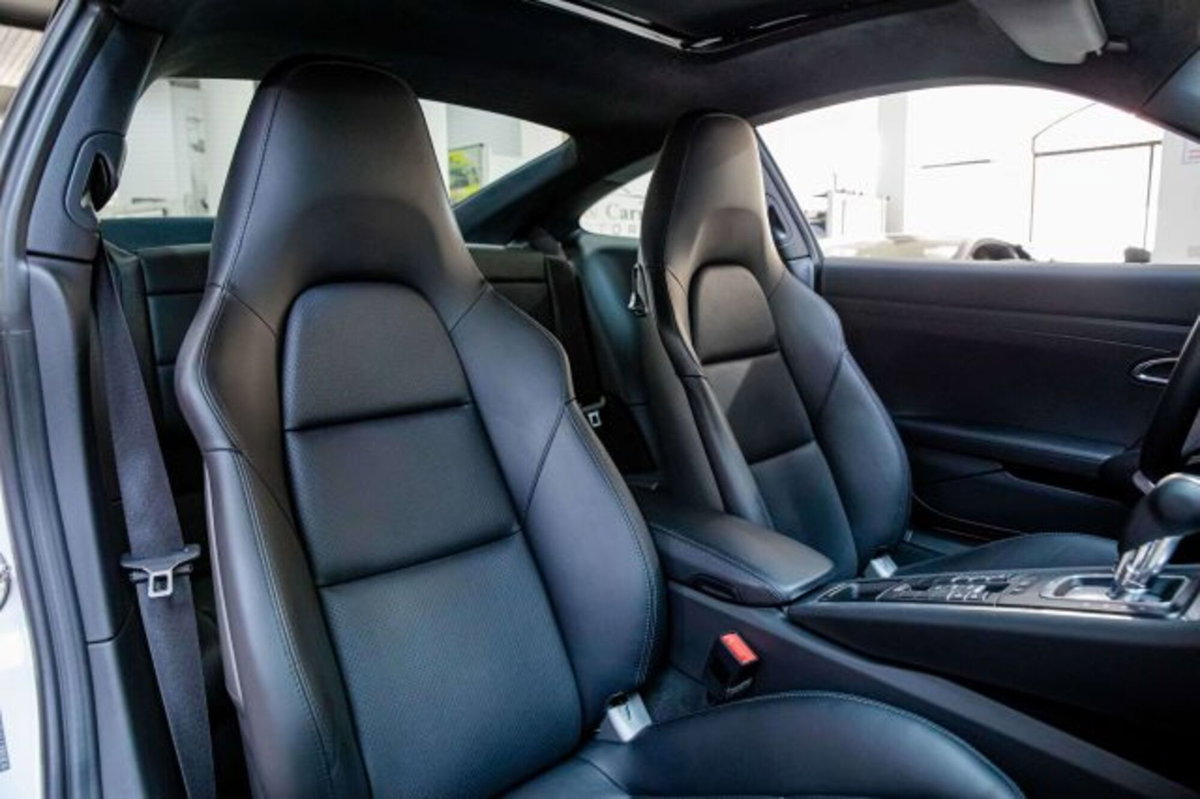 Porsche 911 Coupé 3.0 Carrera (9)