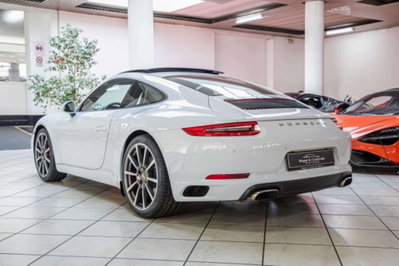 Porsche 911 Coupé 3.0 Carrera (4)