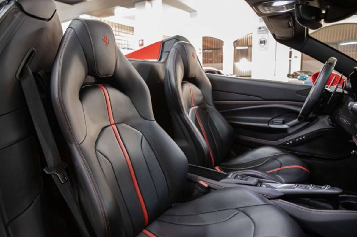 Ferrari F8 Spider F8 Spider (4)