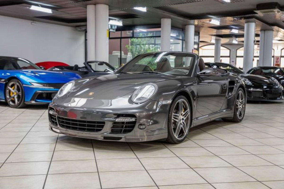 Porsche 911 Cabrio Turbo (3)