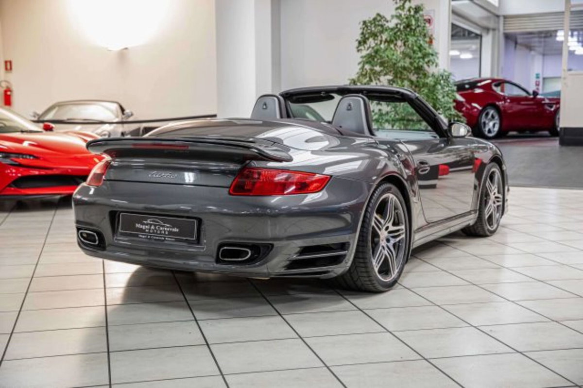 Porsche 911 Cabrio Turbo (7)