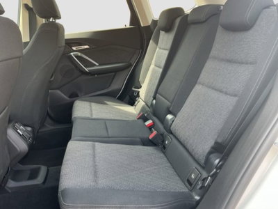 BMW X1 sDrive 18d Edition Essence (10)