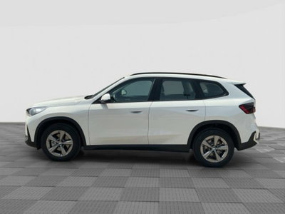BMW X1 sDrive 18d Edition Essence (2)