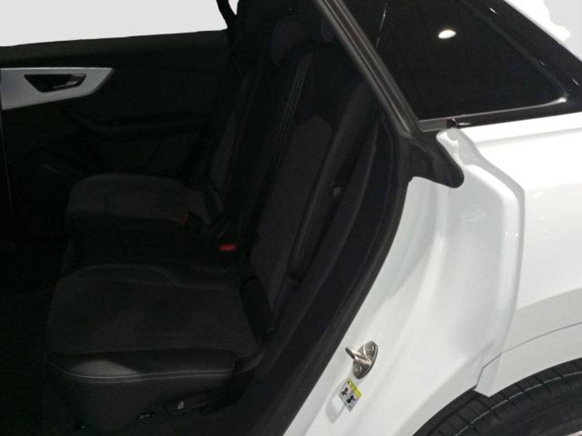 Audi Q8 Q8 50 TDI 286 CV quattro tiptronic Sport (11)