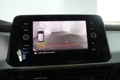 Volkswagen T-Roc 1.5 tsi Life dsg (12)