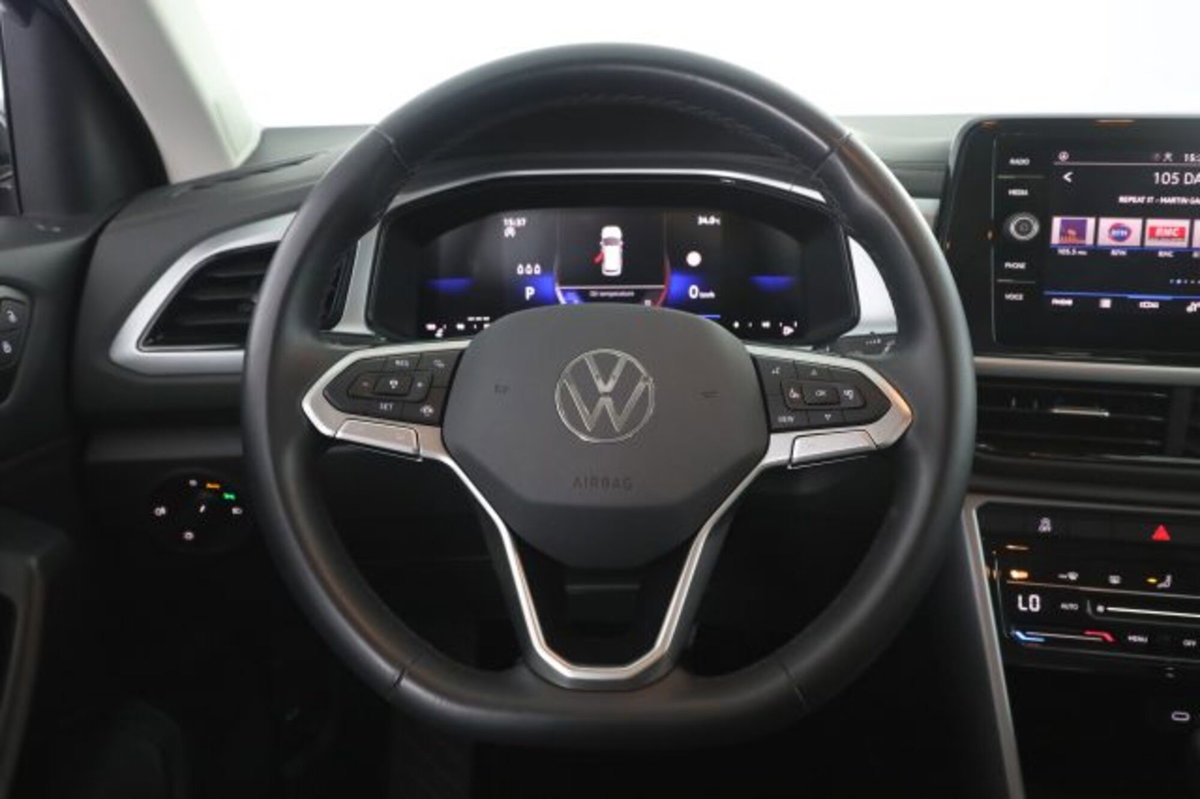 Volkswagen T-Roc 1.5 tsi Life dsg (5)