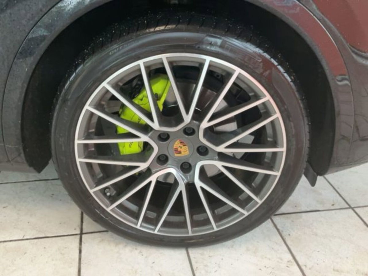 Porsche Cayenne Coupé 3.0 V6 Platinum Edition (7)